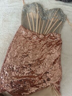 Sequined Rose Gold Women’s Skirt